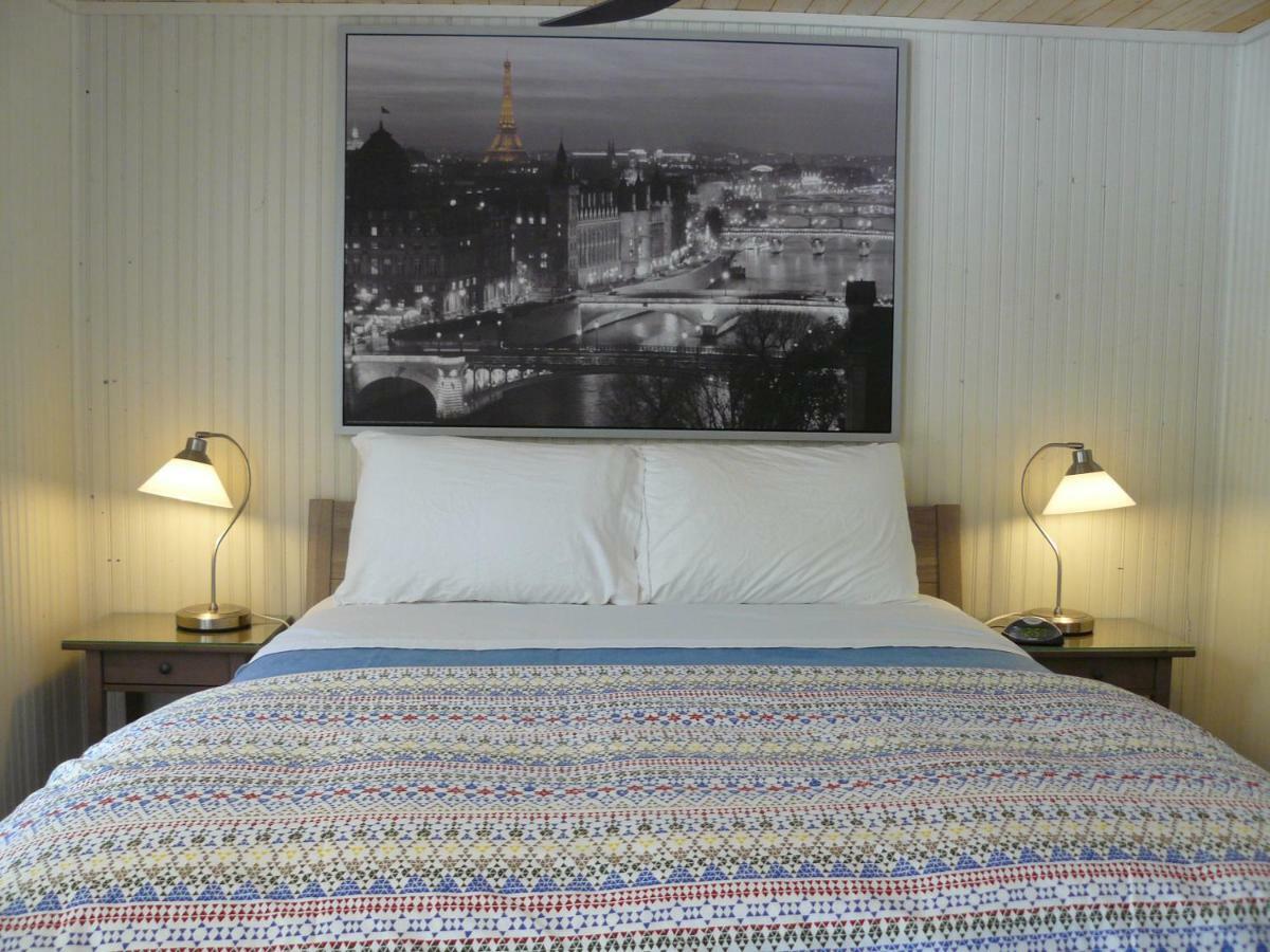The Saugatuck Retro Resort Ngoại thất bức ảnh