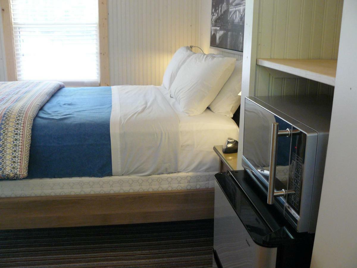 The Saugatuck Retro Resort Ngoại thất bức ảnh
